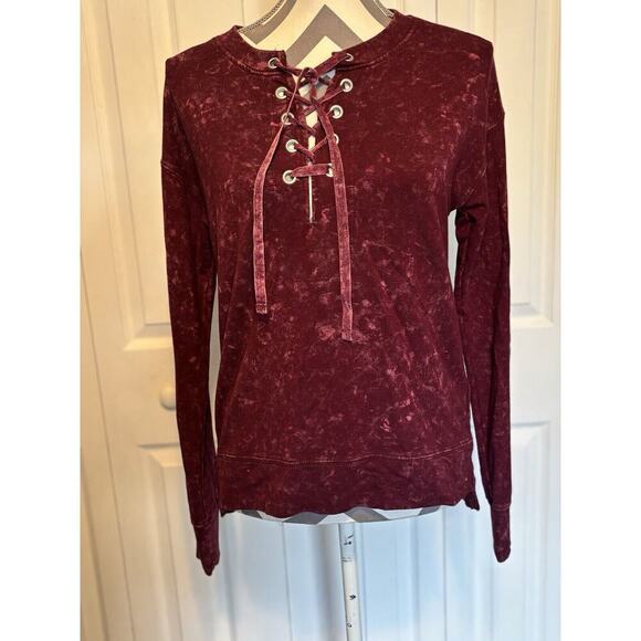 Mudd Tops - Mudd Womens L/S Sweatshirt Faded Wash Burgundy Pullover Sm Grommet Tie Lace Up